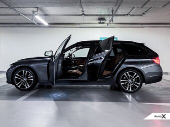 BMW 330i F31 Sport Line Touring 185 kW - 8