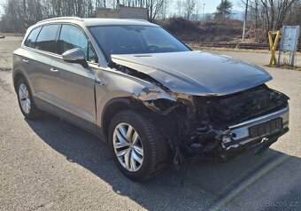 Dily vw touareg 3 cr7 3.0 TDi 170kw 2018 - 8