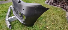 BMW 5 F10 F11 2010 - 2017 Predni naraznik vyztuha senzor - 8