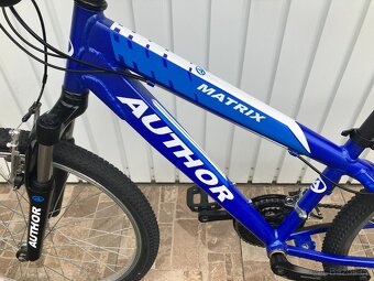 DĚTSKÉ KOLO 24 AUTHOR - 8