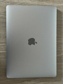 Apple MacBook Pro 13” Touch Bar 2020 | 16GB RAM | 256 GB SSD - 8