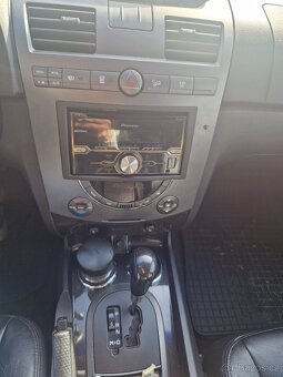 SsangYong Rexton 2.7 XDi 132 kW 12/2012 závěs 3,2 tuny - 8