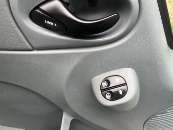 Ford transit - 8