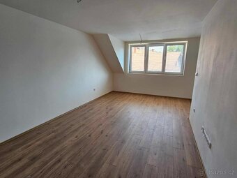 Pronájem bytu 1+kk, 36 m2 Chlumec nad Cidlinou - 8