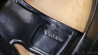 Volvo EX30 , alu 20', originál Volvo - 8