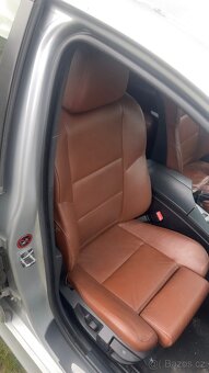 Prodám vyměním BMW e61 530d 170 kw 2006 - 8