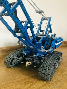 Lego Technic - Pásový jeřáb - 8