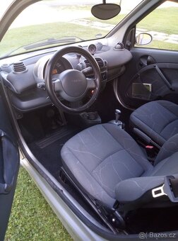 Smart Fortwo 0.7i turbo 45kw rok 9/2005 Sunray Panorama - 8