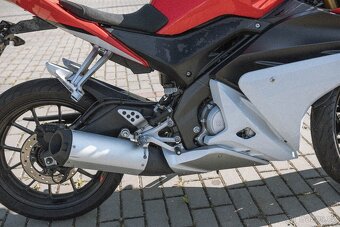 Yamaha YZF-R125 - 8