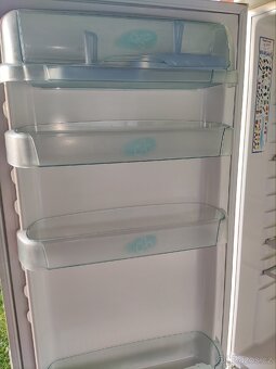 Electrolux ER8997B Made in Sweden 367 litrů 2 kompresory - 8