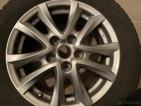 Zimní 205/60/R16 Nokian Mazda 3 - 8