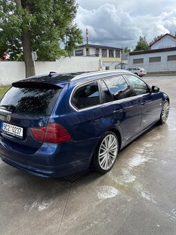 BMW 330d - 8