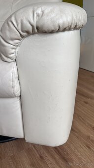 Kožené křeslo IKEA - 8