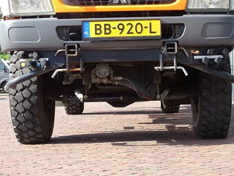 Mitsubishi Pfau Rexter A6500 - 8