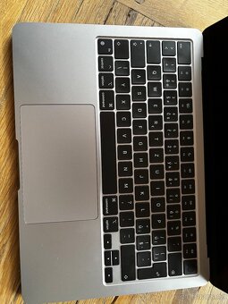 MacBook Air 13,6 M2 - 8