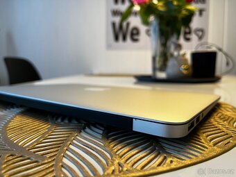 Macbook Air 11’ 256 SSD 8gb RAM - 8