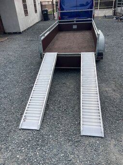 Bržděný přívěs Pijnappel, listová pera, 1500 kg, STk - 8