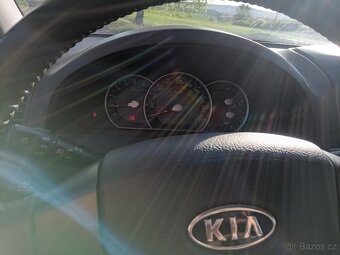 Sorento 2,5 CRDi 125Kw, manuál - 8