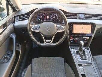 VW Passat B8 2.0TDI 147kW 4x4 DSG Virtual Matrix ACC ERGO Qi - 8