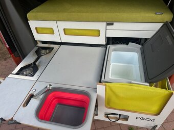 Prodám kompletní spací vestavbu Nestby egoe s mnoha doplňky - 8
