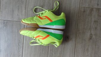 Botasky a sálovky vel. 33 - 8