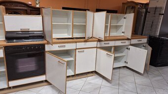 Kuchyňská linka německé výroby - 8