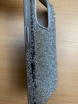 Pouzdro na iPhone 14 Pro Swarovski Super Stav - 8