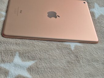 Apple iPad 6. generace 32gb - 8