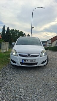 Opel zafira B - 8