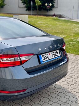 Škoda Superb 3 2.0TDI DSG Facelift - 8