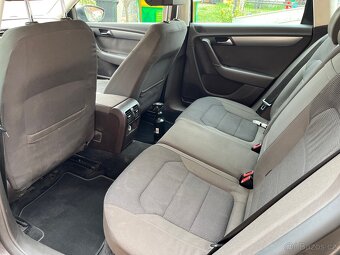 Volkswagen Passat B7 2.0 TDI, xenony, navigace - 8