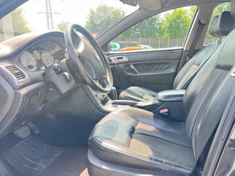 Peugeot 607 - 8