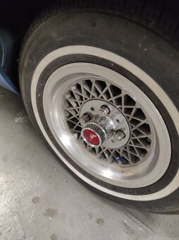 Prodám Ford Mustang Gia 2, 8 manuál 1974 - 8