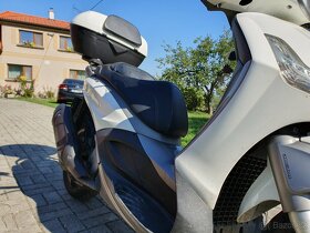 Piaggio Beverly 350 abs - 8