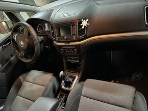 VW Sharan 7N 2.0tdi 125kw DSG 7mist na ND rok 2012 - 8