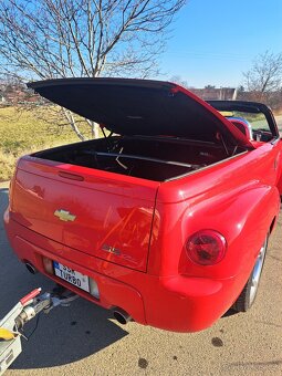 Chevrolet SSR 400 koni 2006 v čr od 2017 - 8