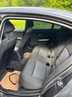 BMW E90 318i - 8