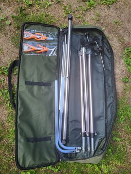 Tripod - 8