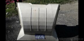 Proďám 2 x Sklepní světlík Wolfa  anglický dvorek - 8