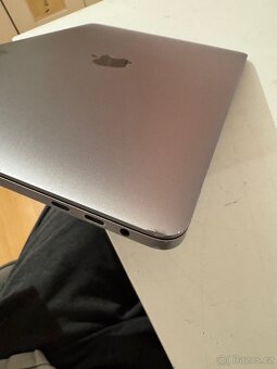 MacBook Pro 13” TouchBar - 8