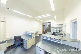 ČINŽOVNÍ DŮM: Náměstí Svatopluka Čecha 516/3, 702 00 Ostrava - 8