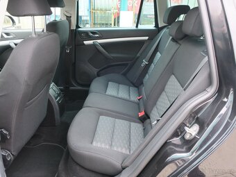 Prodám Škoda Octavia 1.6 TDi 77 kW Ambiente DSG - 8