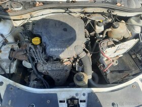 dacia sandero 1.4i - 8
