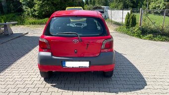 Toyota Yaris, 1.0 VVT- I 50KW, RV 7/2001 - 8