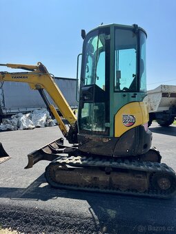 Pasový rypadlo Yanmar Vio 25-4 - 8