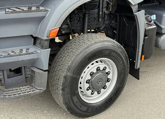 Mercedes-Benz AROCS 2136 4x4 - třístranný sklápěč + závěs - 8