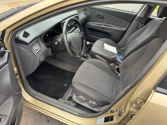 Kia Rio 1.4i 71kw původ ČR , kompletní servisní historie. - 8