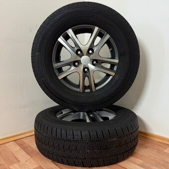 FIAT DUCATO 5x130 R16 ET68+CELOROČNÍ 225/75R16 7/3mm - 8