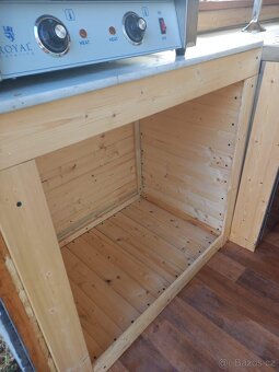 Prodám občerstvovací domek - 8