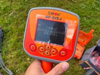 Lokátor kabelů a trubek Technoac Athlete AG 309.15 - 8